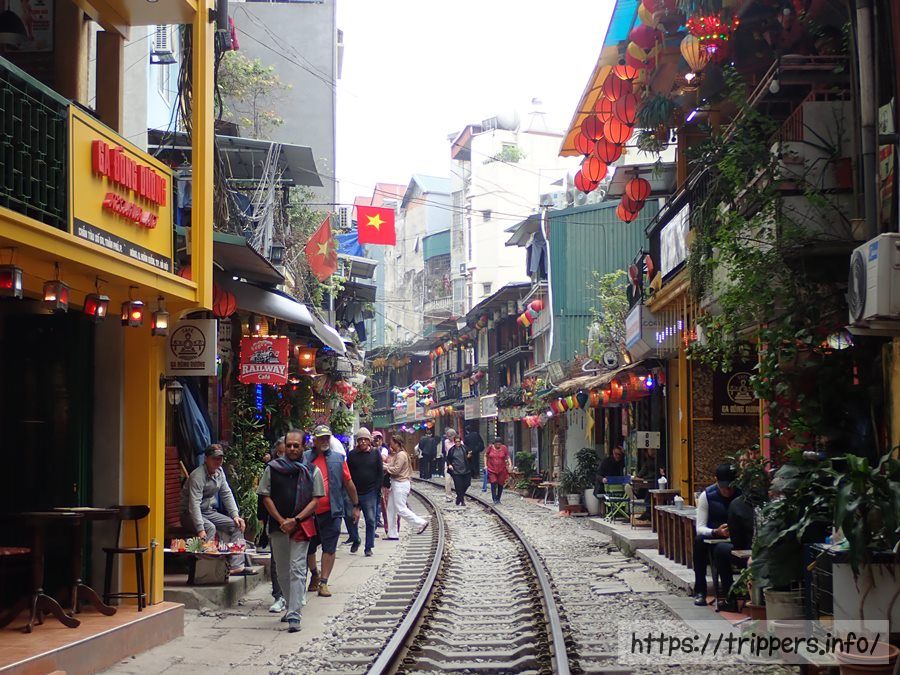 ハノイトレインストリート