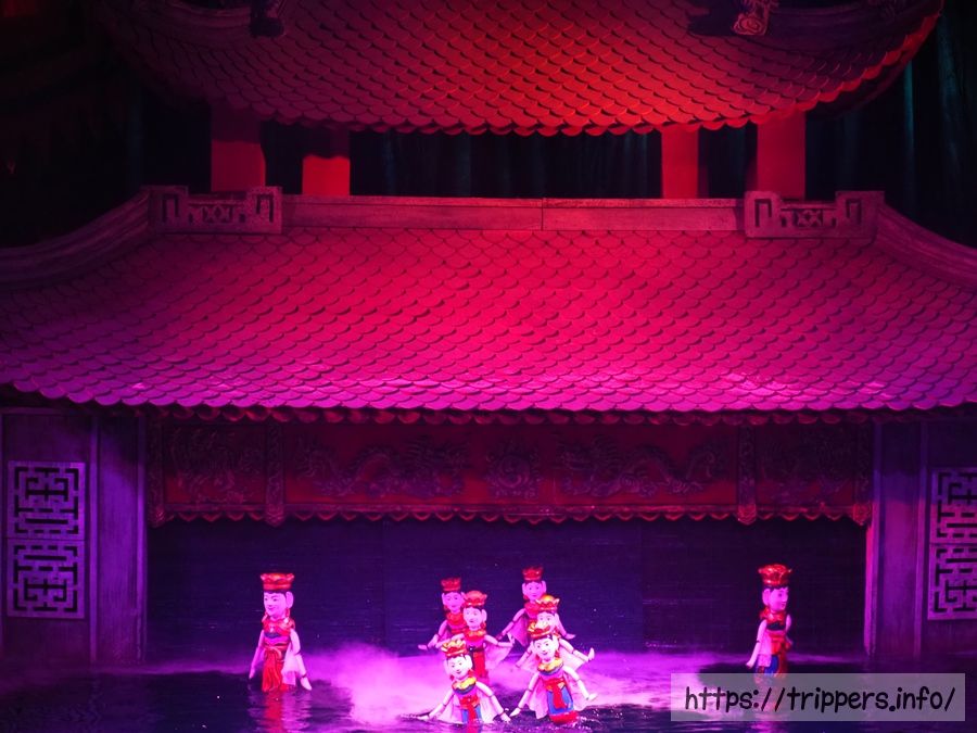 タンロン水上人形劇場