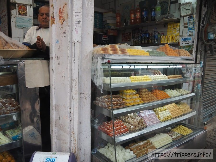 インド菓子店