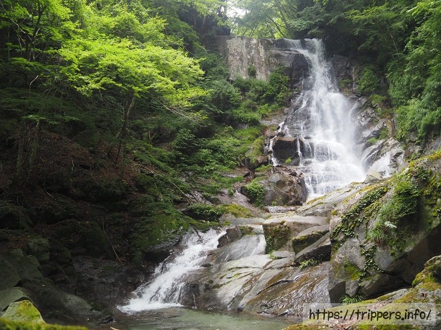 モロクボ沢大滝