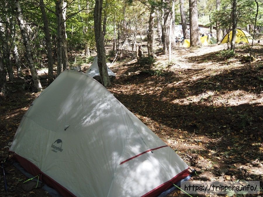 富士見平小屋テント場のテント