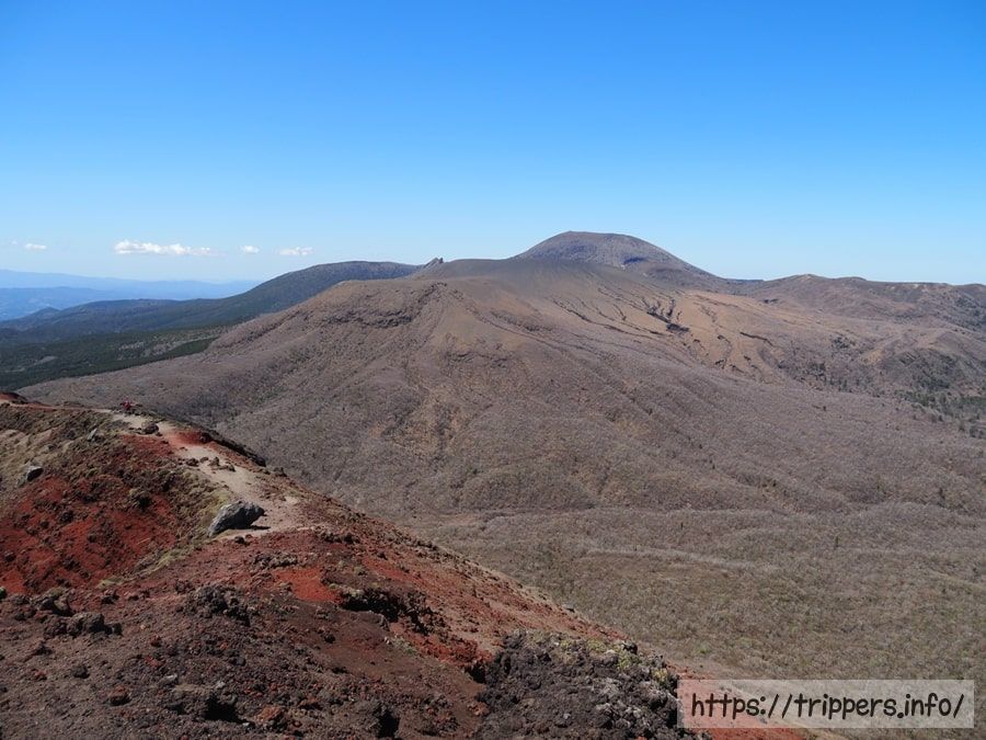 新燃岳と韓国岳