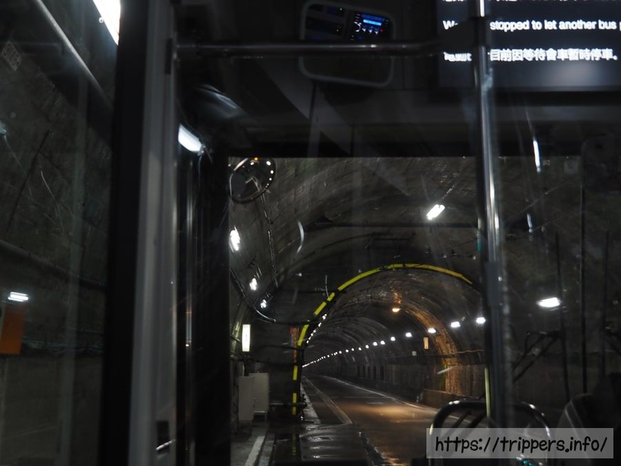 関電トンネル電気バス