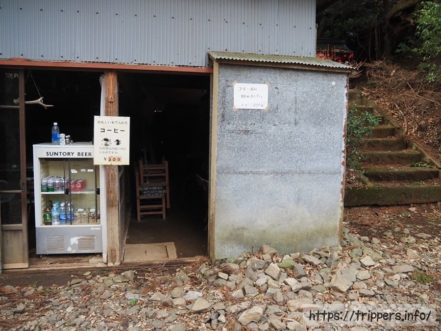 丹沢にある観音茶屋